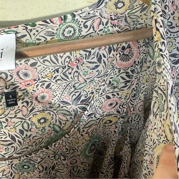 Cabi Poet Floral Babydoll Top Size Small - Picture 5 of 8